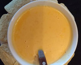 Foto del paso 3 de la receta: Salsa de queso cheddar para nachos