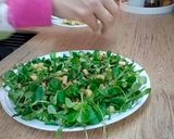 Foto del paso 3 de la receta: Ensalada de chirivía y canónigos