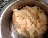 A picture of step 4 of Leftover rice cutlet.