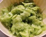 Tejfölös uborkasaláta recept fázis 1 fotója