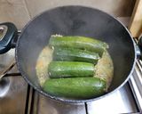 Görög töltött cukkini recept fázis 7 fotója