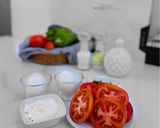 صورة لخطوة 1 من وصفة وجبة فطور بالبيض والطماطم | BREAKFAST