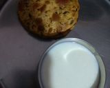 A picture of step 5 of Urad ke chilke ki poori.