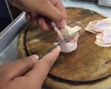 รูปขั้นตอนการทำที่ 1 ของ พะแนงปีกไก่ยัดไส้