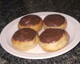 A picture of step 6 of 🍩Topped Donuts 🍫.
