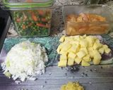Foto del paso 1 de la receta Pechugas de pollo con menestra de verduras
