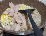 Foto langkah ke 2 dari resep Kwetiau goreng sosis.