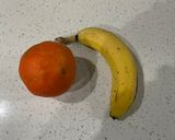 Foto del paso 1 de la receta: Jugo de naranja-plátano🍊 🍌