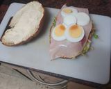 Foto del paso 2 de la receta: Croissant vegetal con jamón cocido, huevo duro y mayonesa