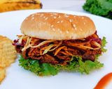 A picture of step 10 of BBQ Pulled Banana Peel Burger.