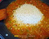 Foto del paso 4 de la receta: Arroz de langostinos y mejillones al aromas de Montilla moriles