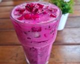 Foto langkah ke 3 dari resep Es Buah Naga Susu Pink🎀.