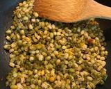 મગ ફણગાવેલા (Moong Fangavela Recipe In Gujarati) રેસીપી સ્ટેપ2ફોટો