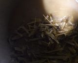 A picture of step 3 of Drumstick Soup.