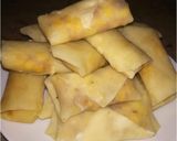 A picture of step 5 of Cheese and corn spring rolls.