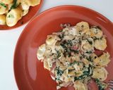 Foto del paso 4 de la receta: Tortellini de espinaca con salsa de berros y champiñones/setas