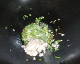 Foto langkah ke 1 dari resep Nasi Goreng Kampung.