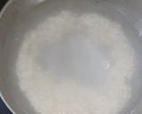 A picture of step 1 of Tomato rice.