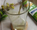 Foto langkah ke 3 dari resep Dirty Matcha Latte Iced.