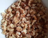 صورة لخطوة 2 من وصفة كلاج بالجوز 😋