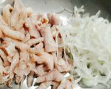 Hình bước làm 6 của món Chân gà rút xương trộn lá chanh