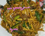 Foto langkah ke 6 dari resep Mie goreng jawa mix bakso.