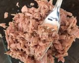 A picture of step 2 of Tuna Dip.