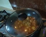 A picture of step 5 of Creamy butter chicken.