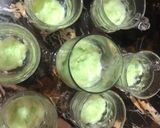 A picture of step 2 of Creamy anari rio dessert in cup🍧کریمی اناری ریو ڈیزرٹ اِن کپ🍧.