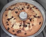 Foto del paso 9 de la receta: Budín de vainilla con chispitas de chocolate