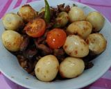 Foto langkah ke 4 dari resep Orek ati telur puyuh.