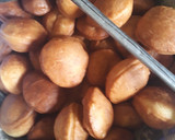 A picture of step 3 of Mahamri ya iliki na tui la nazi #4wkschallenge#charityrecipe#.