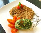 Foto del paso 5 de la receta: Milanesas estilo peruanas a la chapa con buñuelos de acelga y tomates cherrys