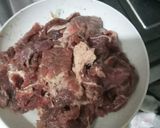 Foto langkah ke 1 dari resep Tumis Daging Cabe Hijau.