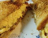 A picture of step 6 of Leftover Roasted Pork and Scrambled Sandwich Remembrance..