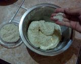 Foto langkah ke 5 dari resep Kue kecipir wijen.