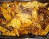 Foto del paso 3 de la receta: Papas con pimentón+carne al horno