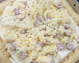 Foto langkah ke 7 dari resep Pizza Mozarella Empuk.