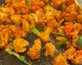 A picture of step 5 of Dry Gobhi Manchurian.