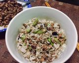 รูปขั้นตอนการทำที่ 2 ของ ข้าวคลุกหนำเลี้ยบหมูสับ
