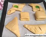 Foto langkah ke 9 dari resep Adonan puff pastry tanpa kulkas dan tanpa telur.