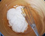 Une image de l'étape 2 de Coupes de fraises, fromage blanc et speculoos.