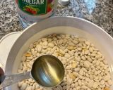 Foto del paso 1 de la receta: Tofu con aceitunas, salsa de soya y aceite de ajonjolí (sésamo)