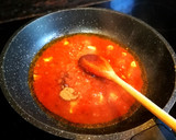 Foto del paso 2 de la receta: Ravioli de calabaza y cebolla caramelizada con salsa de tomate