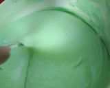Foto langkah ke 3 dari resep Klepon Cake/Bolu Klepon.