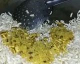 A picture of step 3 of Shukhi bhel.