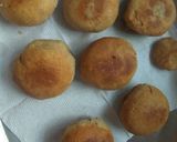 A picture of step 6 of Fry Litti in ghee.