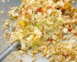 Foto langkah ke 4 dari resep Nasi Goreng Ebi.