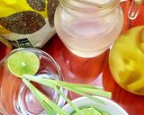 Hình bước làm 2 của món Nước Chanh Sả Hạt Chia