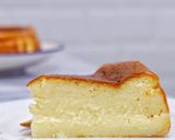 Foto langkah ke 4 dari resep Burnt Cheese Cake.